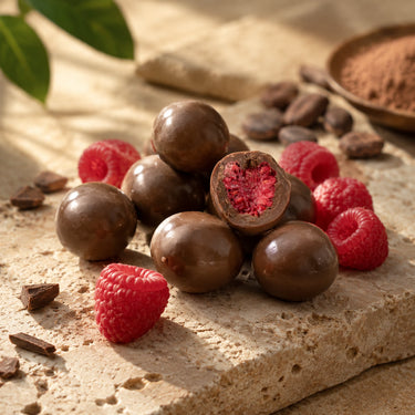 Translation missing: de.Gefriergetrocknete Himbeeren in Vollmilchschokolade
